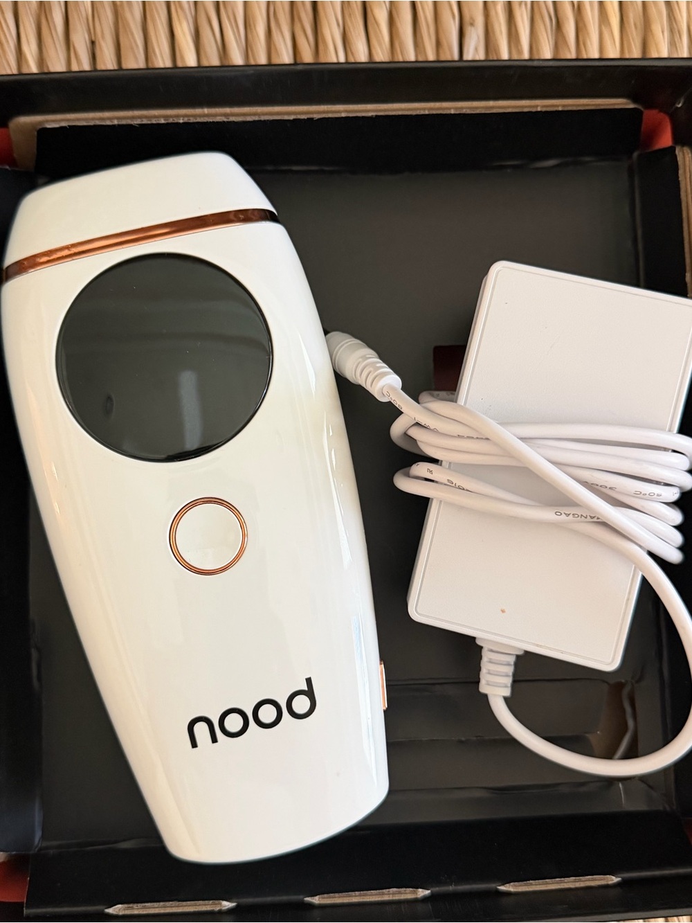 NOOD Flasher 2.0 Handheld IPL Hair Removal Device